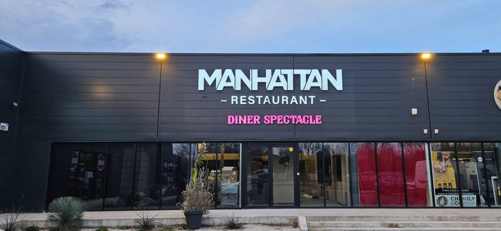 Façade du Manhattan